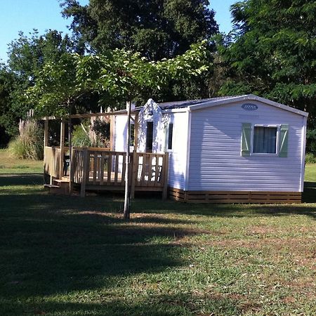 Camping Miami Plage Hotel Poggio Mezzana Exterior photo